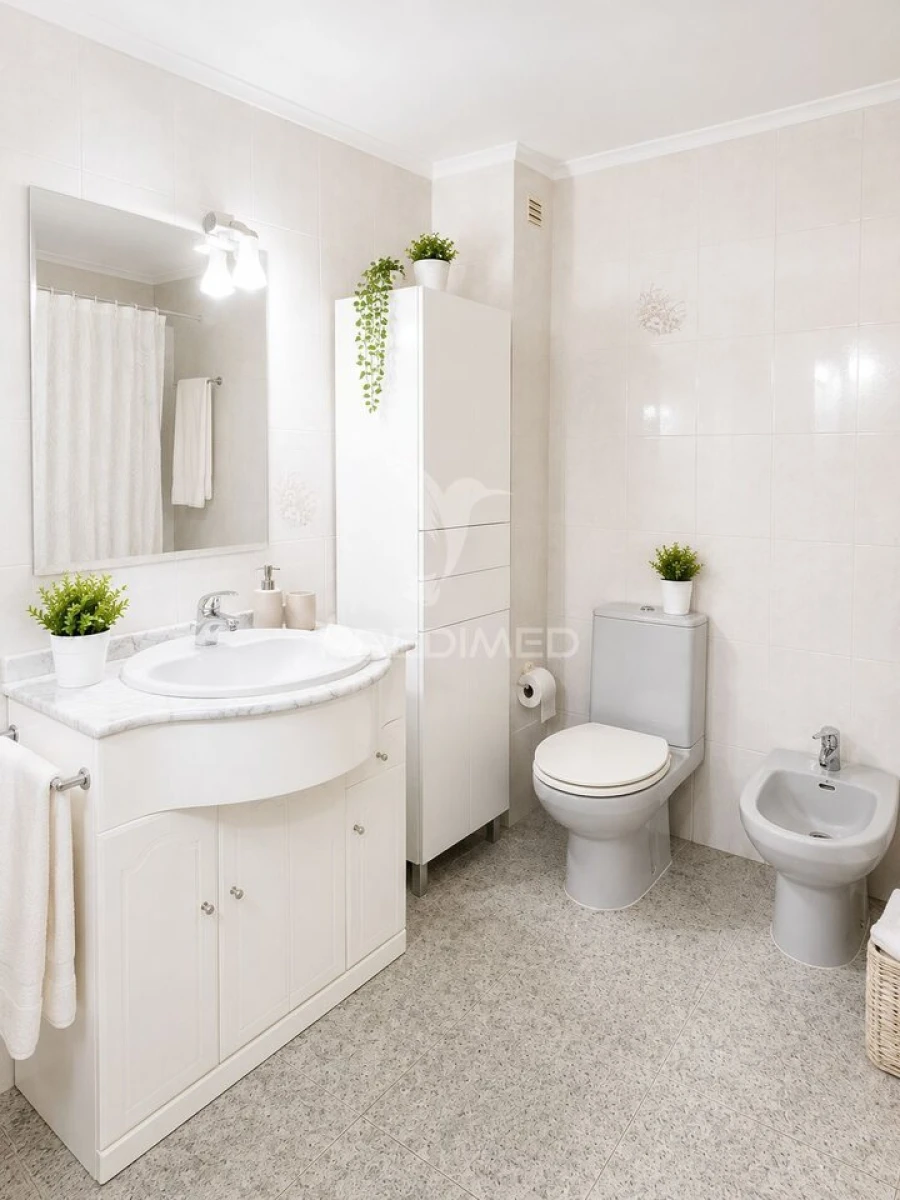 Apartamento T1 para Venda em Quarteira Foto 4