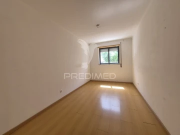 Apartamento T2 para Venda em Santa Clara