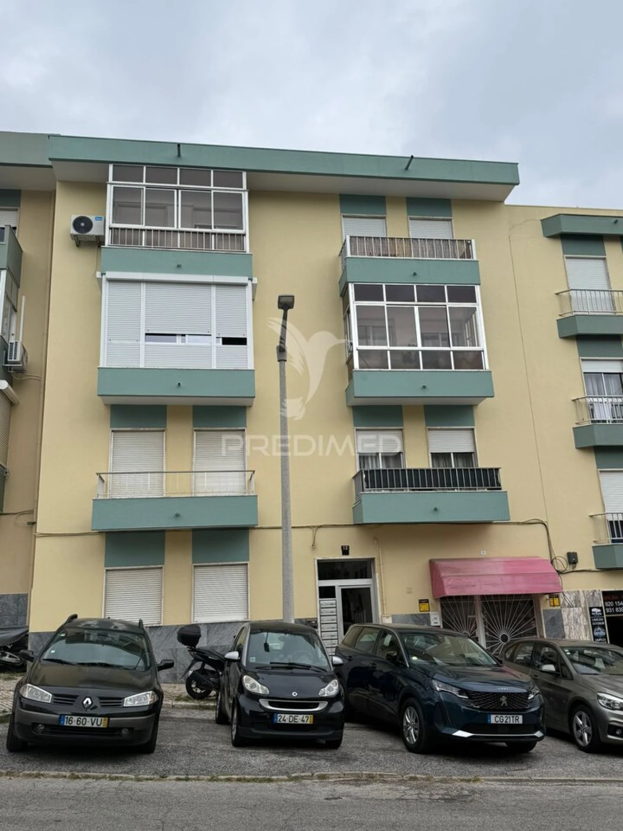 Apartamento T2 para Venda em Póvoa de Santa Iria e Forte da Casa Foto 1