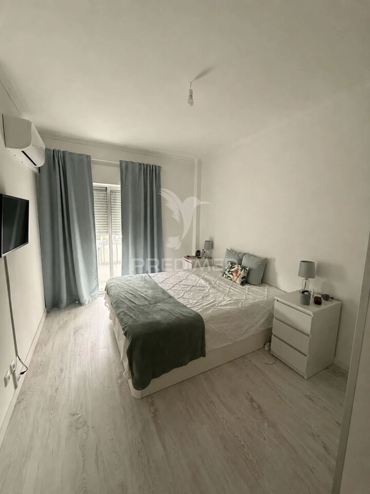 Apartamento T2 para Venda em Póvoa de Santa Iria e Forte da Casa Foto 13