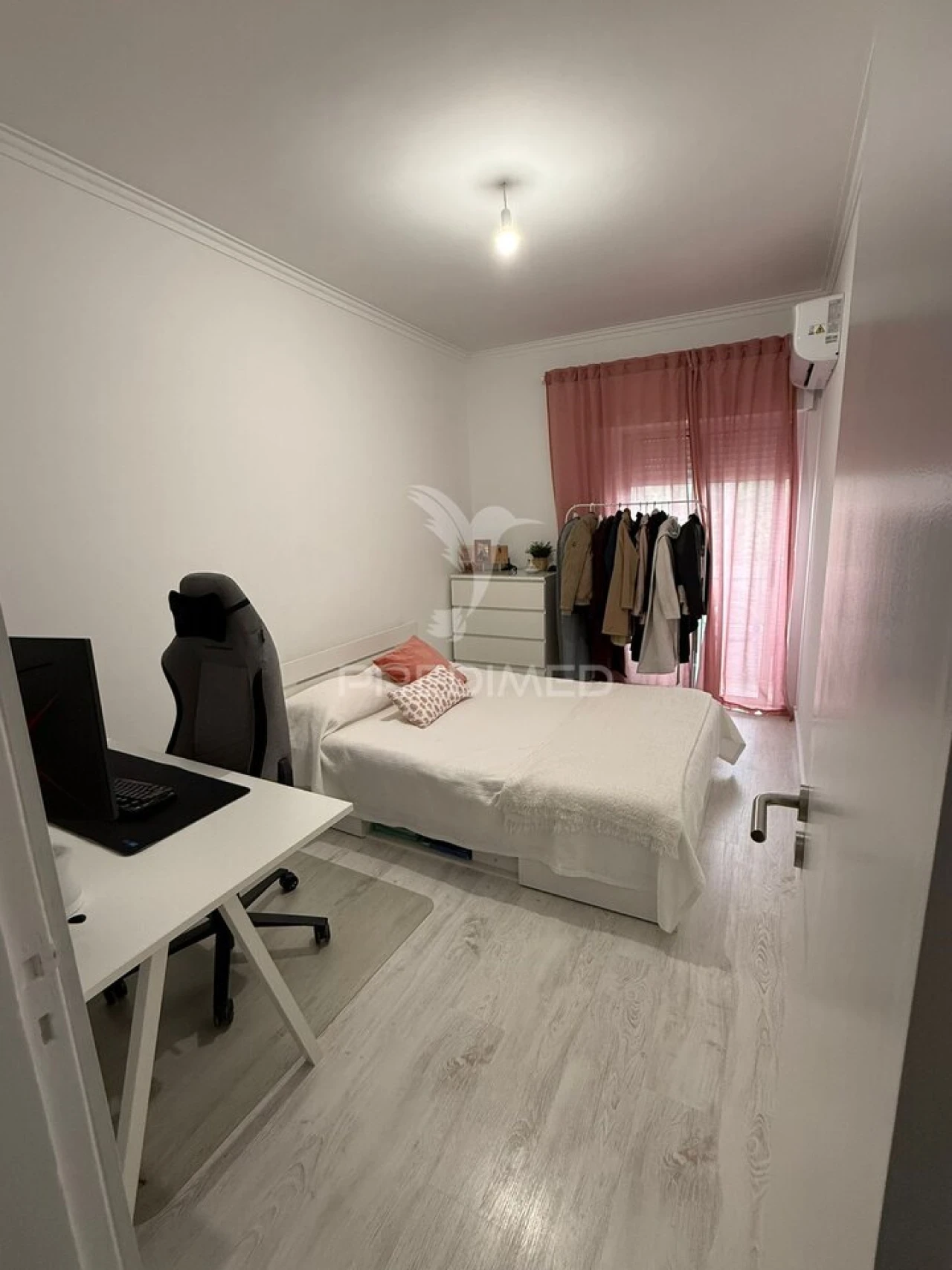 Apartamento T2 para Venda em Póvoa de Santa Iria e Forte da Casa Foto 10