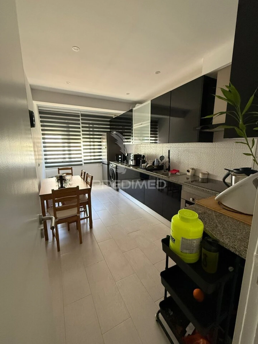 Apartamento T2 para Venda em Póvoa de Santa Iria e Forte da Casa Foto 7