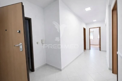 Apartamento T2 para Venda em Rio de Mouro
