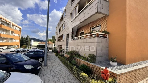 Apartamento T2 para Venda em Pousada de Saramagos