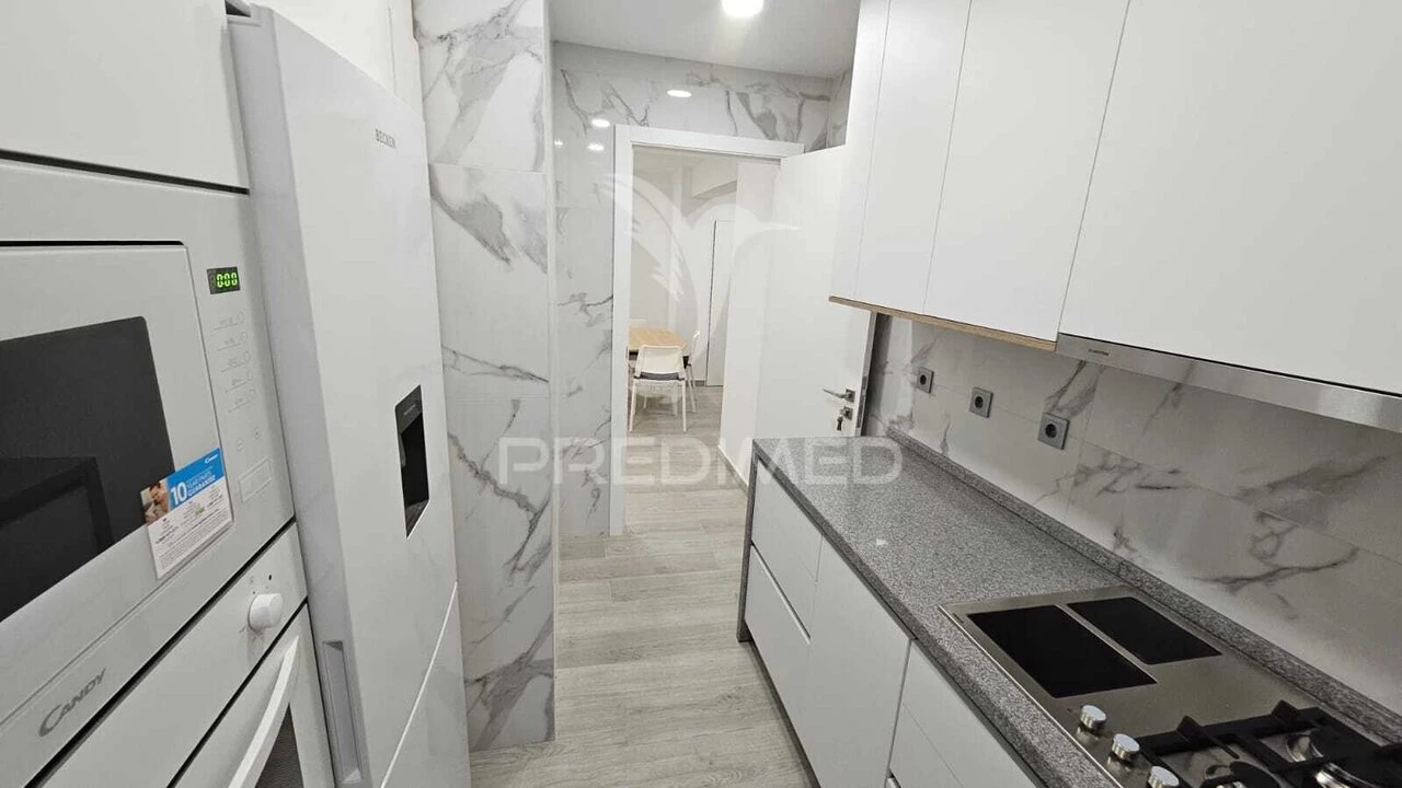 Apartamento T2 para Venda em Falagueira-Venda Nova Foto 4