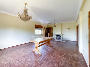Moradia T3 para Venda em Olalhas