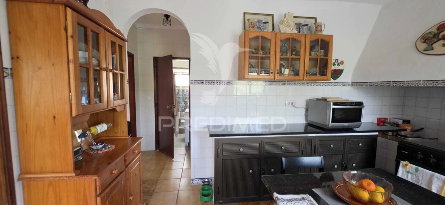Moradia T5 para Venda em Cabeço de Vide Foto 5