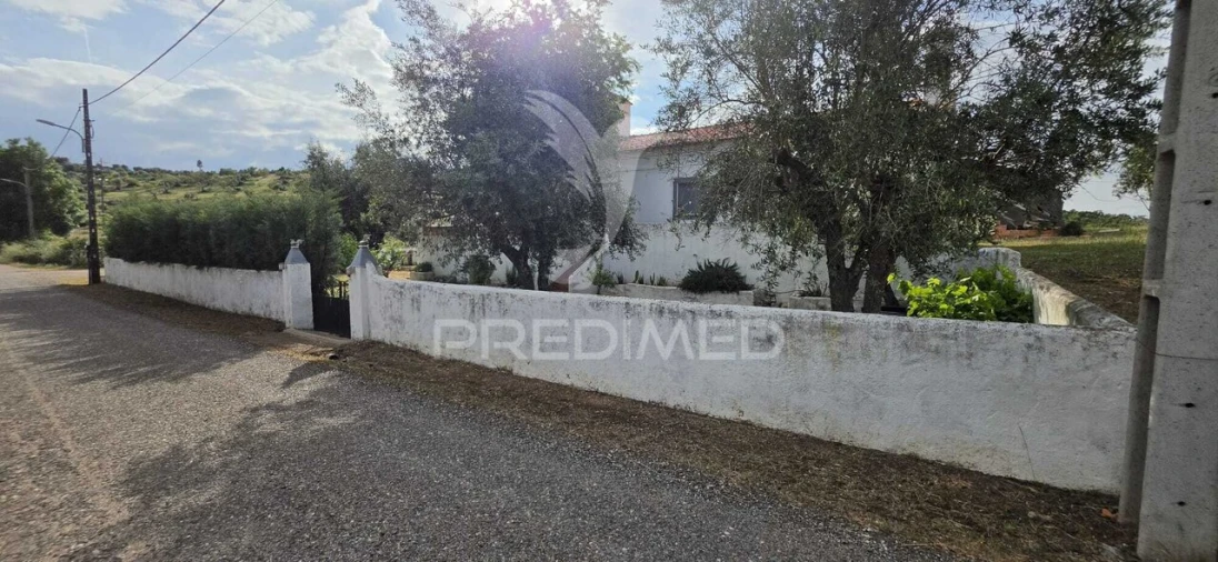 Moradia T5 para Venda em Cabeço de Vide Foto 14