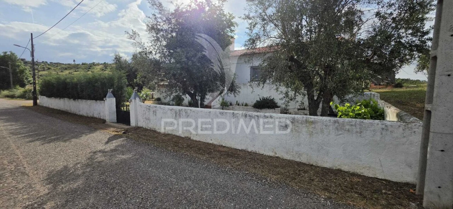 Moradia T5 para Venda em Cabeço de Vide Foto 14