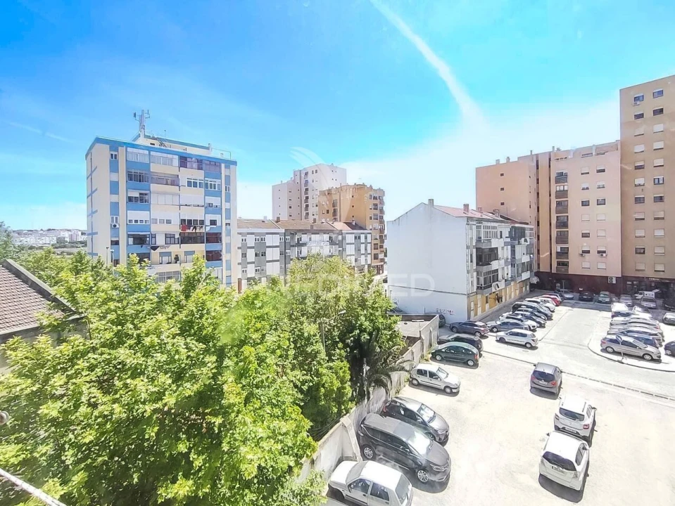 Apartamento T2 para Venda em Alto do Seixalinho, Santo André e Verderena Foto 6