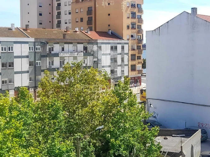 Apartamento T2 para Venda em Alto do Seixalinho, Santo André e Verderena Foto 23