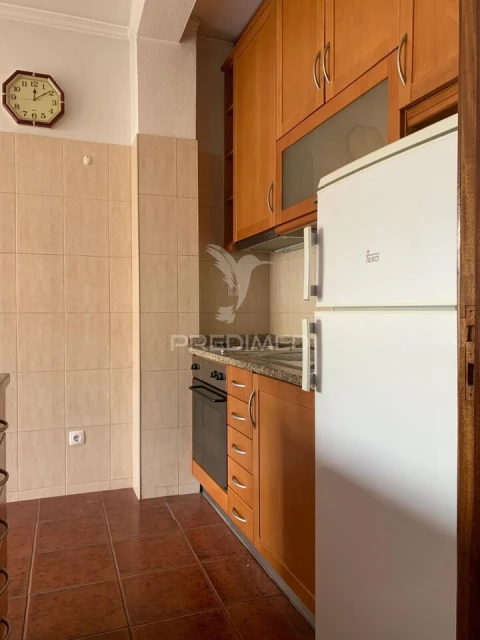 Apartamento T1 para Venda em Paranhos
