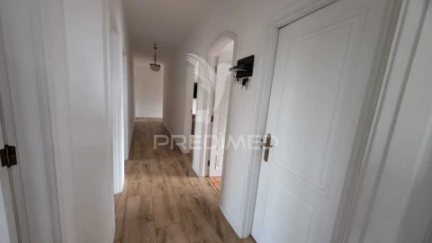Apartamento T3 para Venda em Figueiro