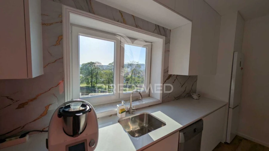 Apartamento T3 para Venda em Figueiro Foto 5