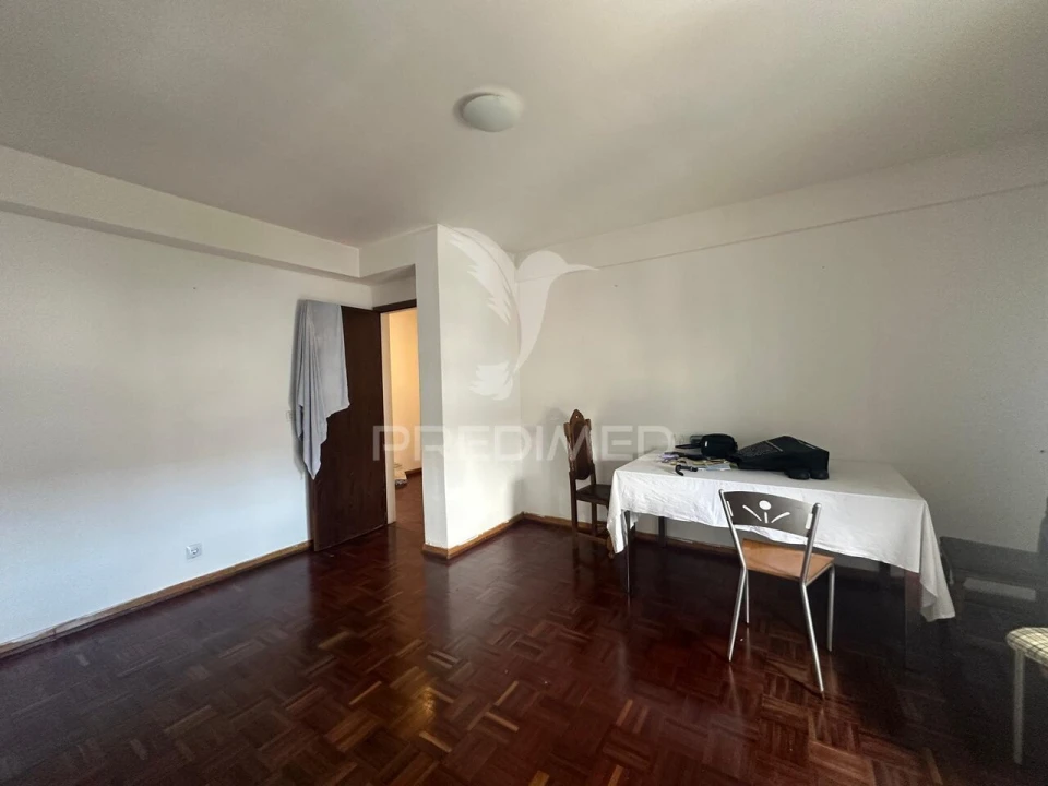 Apartamento T2 para Venda em Almeirim Foto 14