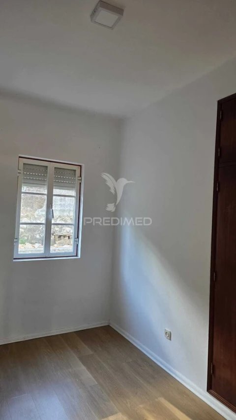 Apartamento T3 para Venda em Alcobaça e Vestiaria