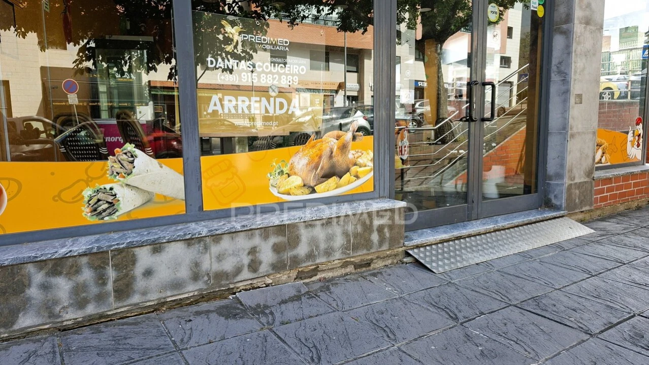 Loja para Trespasse em Odivelas Foto 26