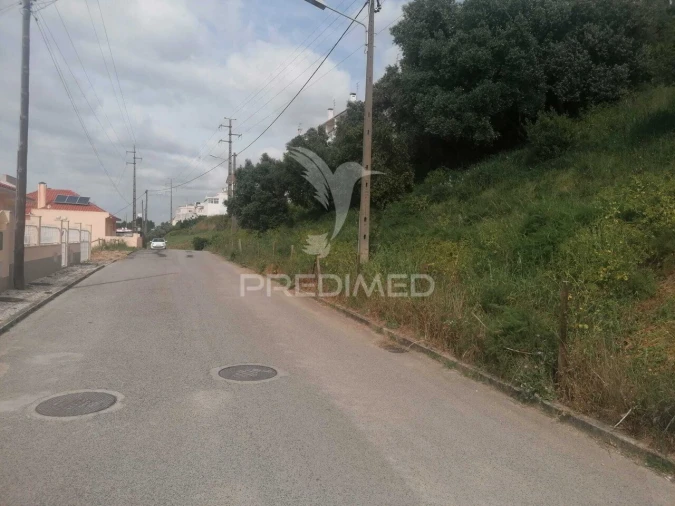 Terreno para Venda em Alverca do Ribatejo e Sobralinho Foto 2