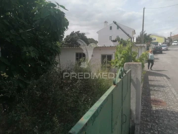 Terreno para Venda em Alverca do Ribatejo e Sobralinho