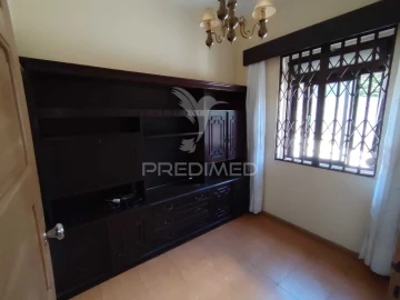 Moradia T1 para Venda em Oliveira do Douro