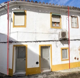 Moradia T3 para Venda em Sé e São Lourenço