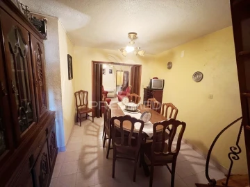 Moradia T3 para Venda em Sé e São Lourenço