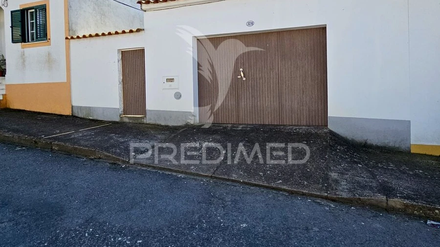 Garagem para Venda em Castro Verde e Casével
