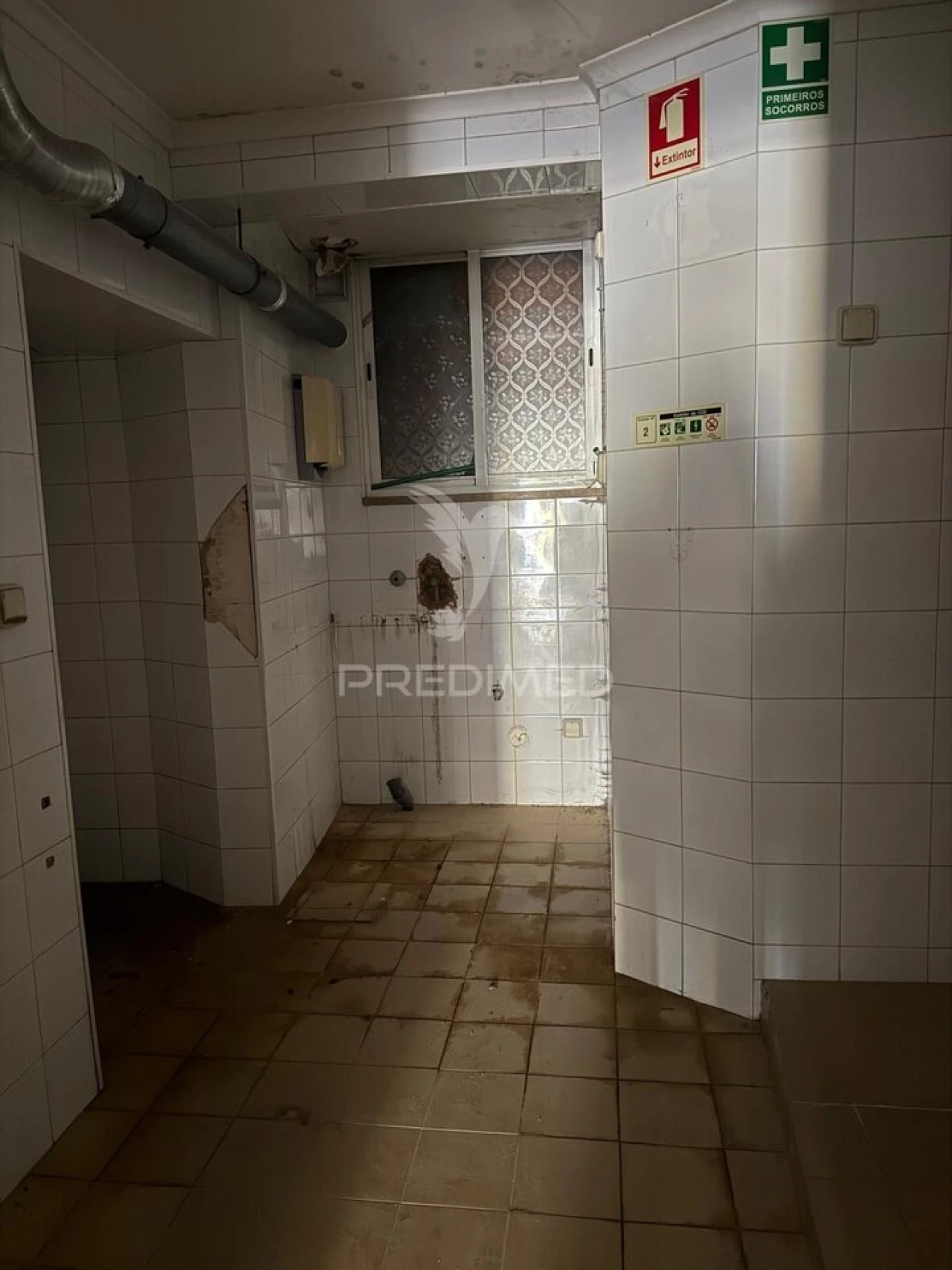 Loja para Venda em Marvila, Ribeira Santarém, São Salvador, São Nicolau Foto 15