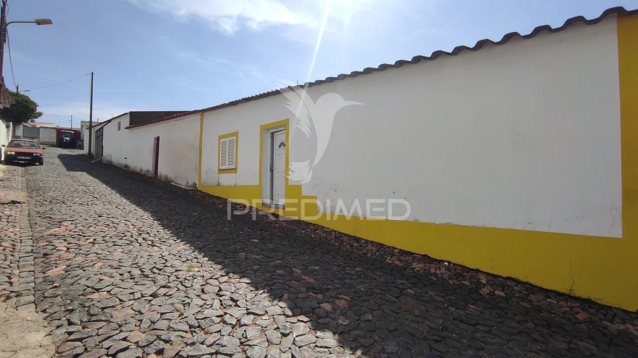 Armazém para Venda em Santa Vitória e Mombeja Foto 16