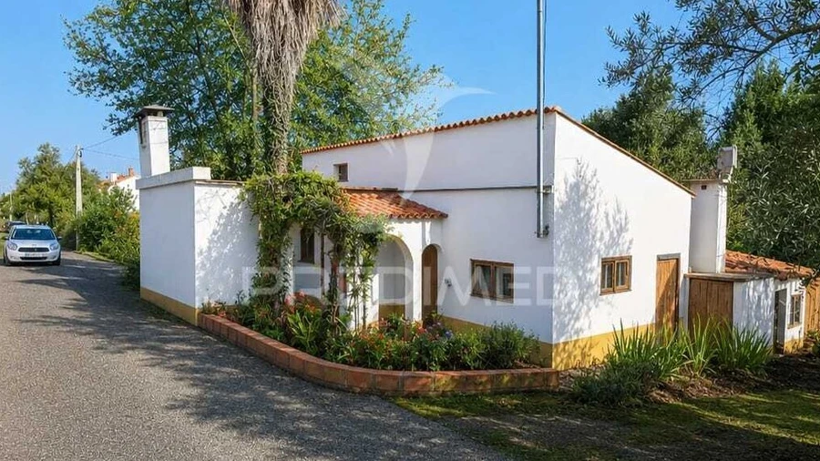 Moradia T1 para Venda em Olaia e Paço