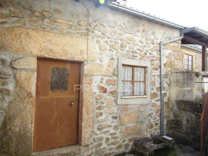 Moradia T0 para Venda em Trancoso (São Pedro e Santa Maria) e Souto Maior Foto 2