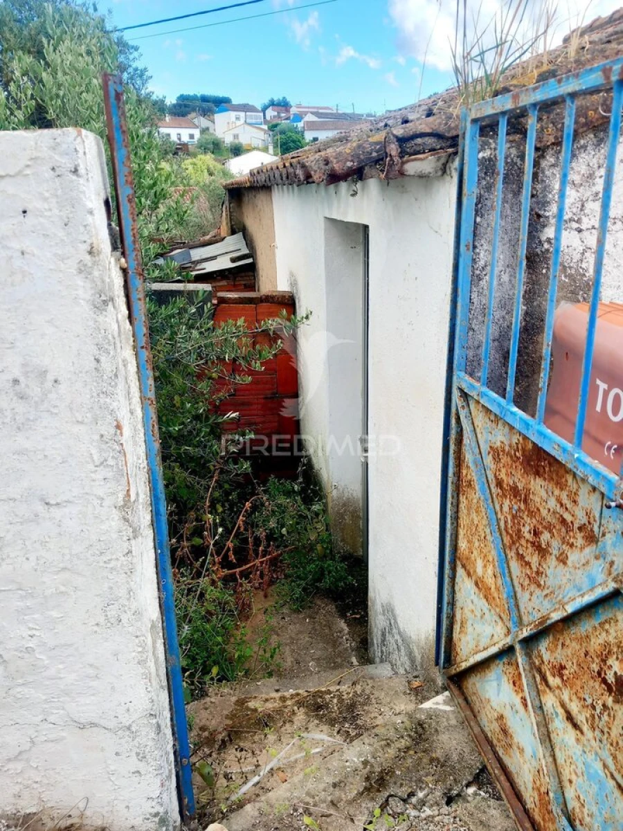 Moradia T1 para Venda em Terena (São Pedro) Foto 3