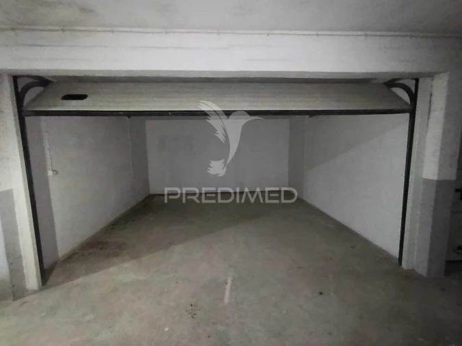 Garagem para Arrendamento em Setubal (São Sebastião) Foto 2