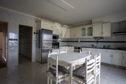 Apartamento T4 para Venda em Nossa Senhora do Pópulo, Coto e São Gregório