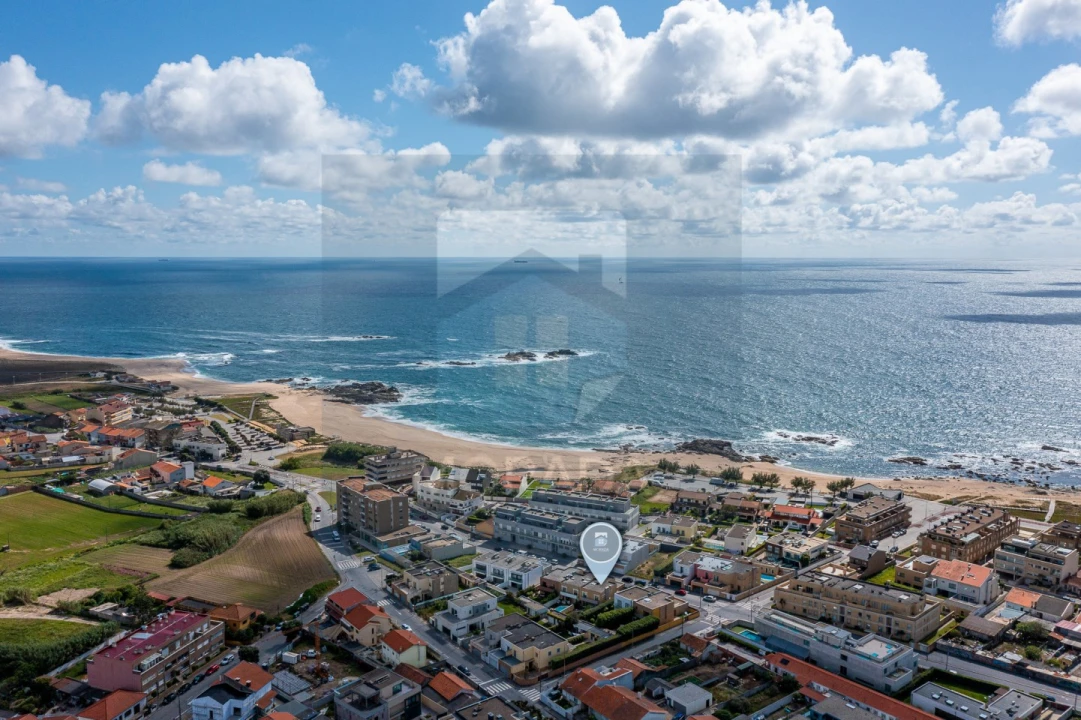 Quinta T4 para Venda em Perafita, Lavra e Santa Cruz do Bispo Foto 28