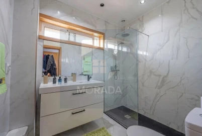 Quinta T4 para Venda em Perafita, Lavra e Santa Cruz do Bispo