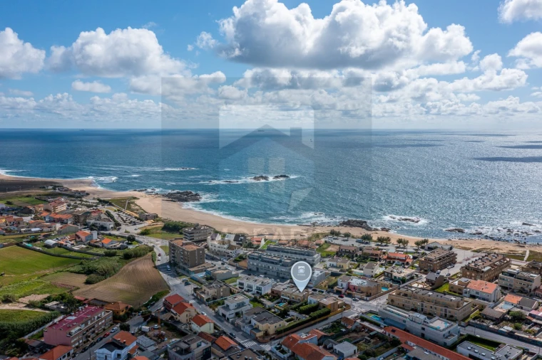 Quinta T4 para Venda em Perafita, Lavra e Santa Cruz do Bispo Foto 28