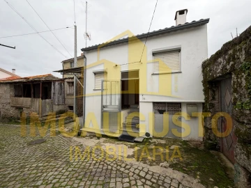 Moradia T2 para Venda em Porto da Carne