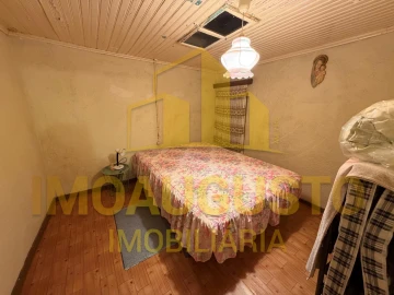 Moradia T2 para Venda em Porto da Carne
