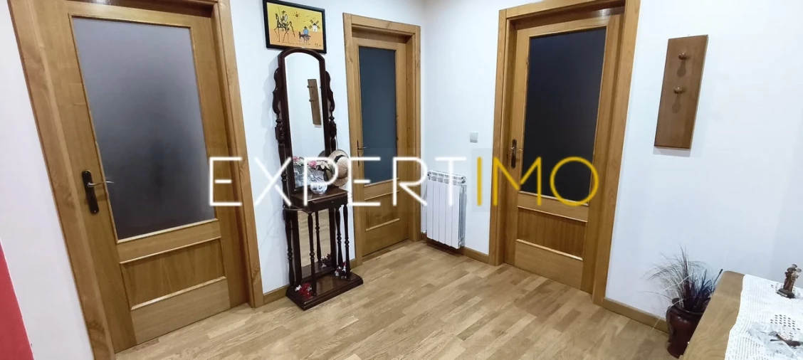 Apartamento T3 para Venda em Sé, Santa Maria e Meixedo Foto 3