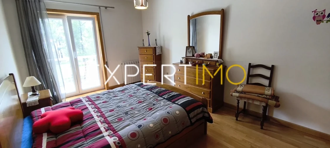 Apartamento T3 para Venda em Sé, Santa Maria e Meixedo Foto 4
