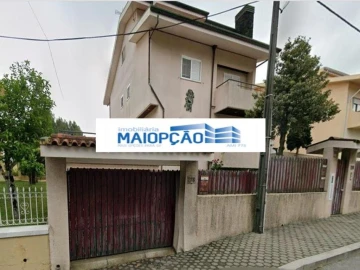 Moradia T3 para Venda em Canelas
