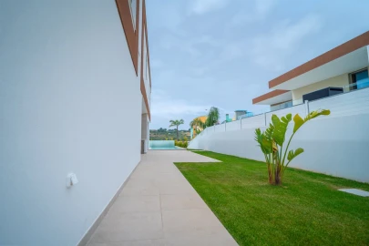 Moradia T3 para Venda em Albufeira e Olhos de Água