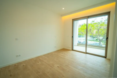Moradia T3 para Venda em Albufeira e Olhos de Água