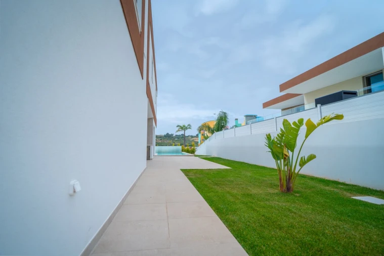 Moradia T3 para Venda em Albufeira e Olhos de Água Foto 38