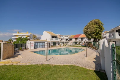 Apartamento T1 para Venda em Lagos (São Sebastião e Santa Maria)