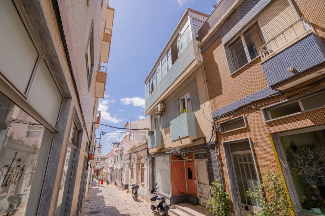Apartamento T2 para Venda em Portimão Foto 3