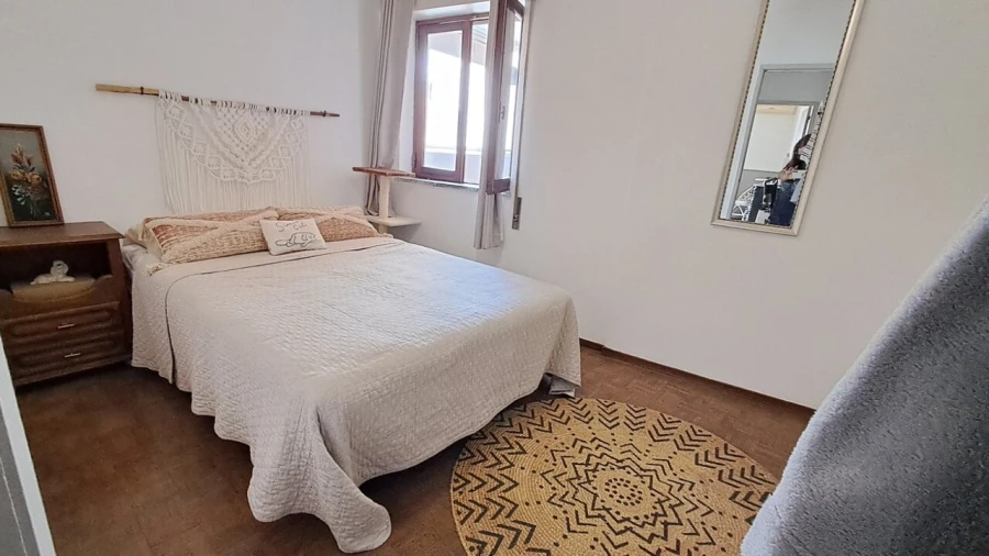 Apartamento T2 para Venda em Portimão Foto 8