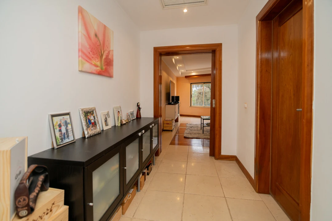 Apartamento T2 para Venda em Estômbar e Parchal Foto 3