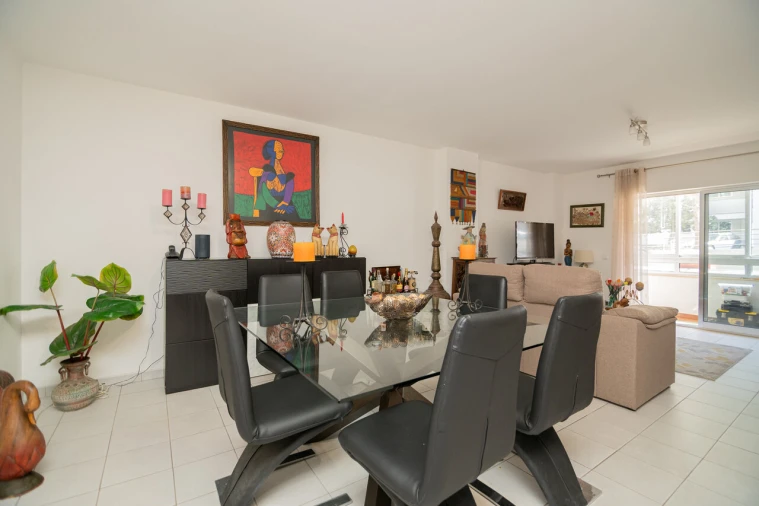 Apartamento T3 para Venda em Portimão Foto 10